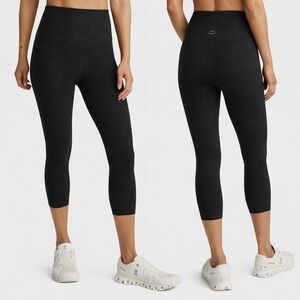 Beyond Yoga Spacedye Capri Leggings Black Size 2X